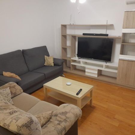 1F, Aire Acondic, 80M2, 2 Dormitorios, 4 Huespedes, Wifi Gratis La Línea de la Concepción Buitenkant foto