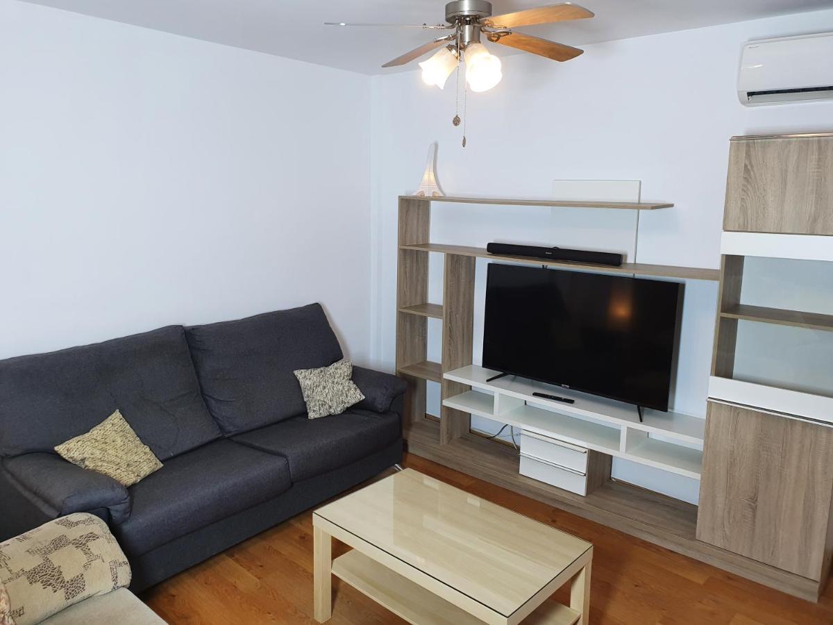 1F, Aire Acondic, 80M2, 2 Dormitorios, 4 Huespedes, Wifi Gratis La Línea de la Concepción Buitenkant foto