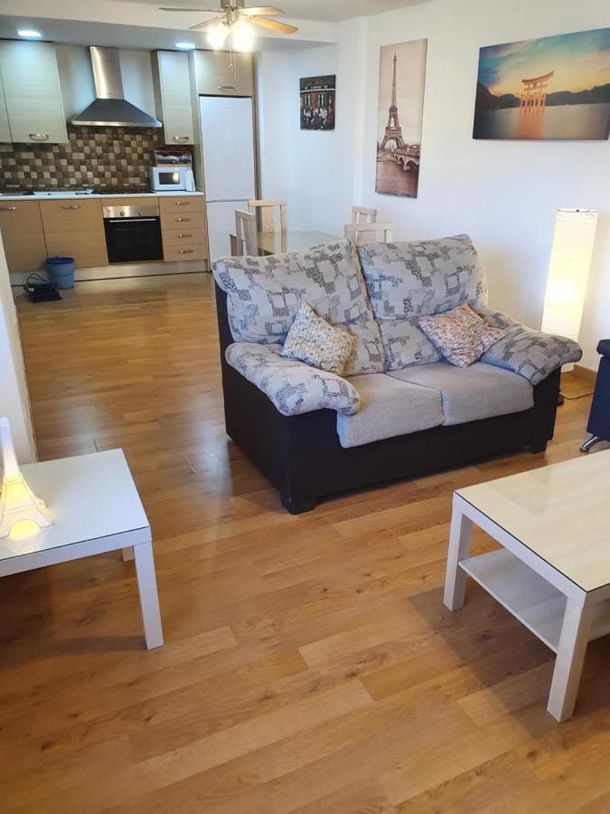 1F, Aire Acondic, 80M2, 2 Dormitorios, 4 Huespedes, Wifi Gratis La Línea de la Concepción Buitenkant foto