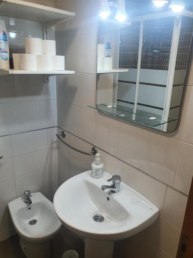 1F, Aire Acondic, 80M2, 2 Dormitorios, 4 Huespedes, Wifi Gratis La Línea de la Concepción Buitenkant foto
