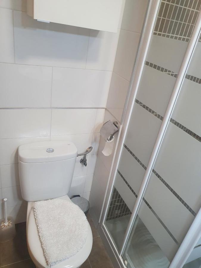 1F, Aire Acondic, 80M2, 2 Dormitorios, 4 Huespedes, Wifi Gratis La Línea de la Concepción Buitenkant foto